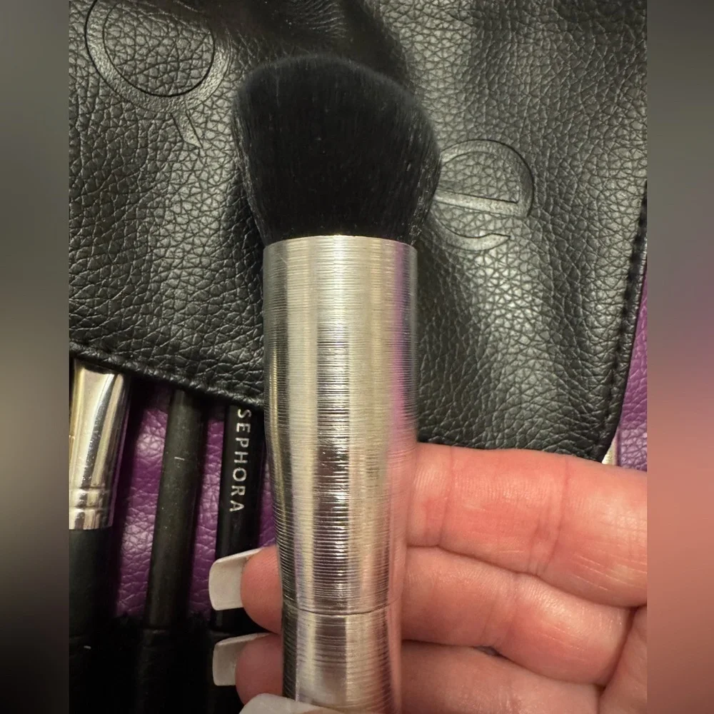 MIRABELLA SCULPTING FOUNDATION & CONTOUR PROFESSIONAL MAKEUP BRUSH